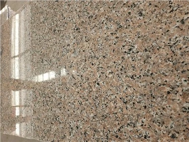 Pink granit flise