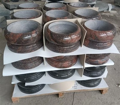 Granit urtepotte